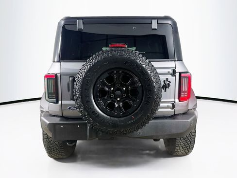 Used 2024 Ford Bronco Wildtrak image 6