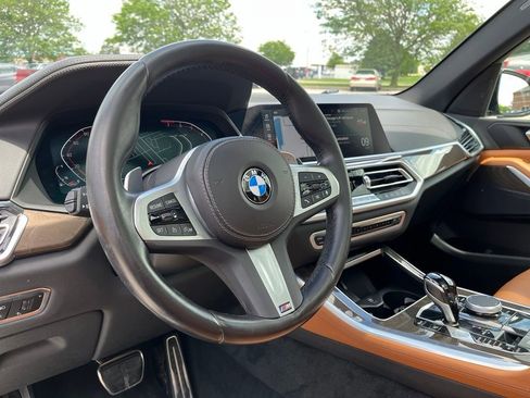 Certified 2022 BMW X5 xDrive40i w/ M Sport Package AWD/4WD image 16