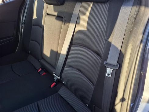 Used 2014 MAZDA MAZDA3 i Touring w/ Technology Package image 8