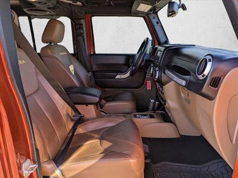 Used 2014 Jeep Wrangler Unlimited Sahara w/ Max Tow Package image 19