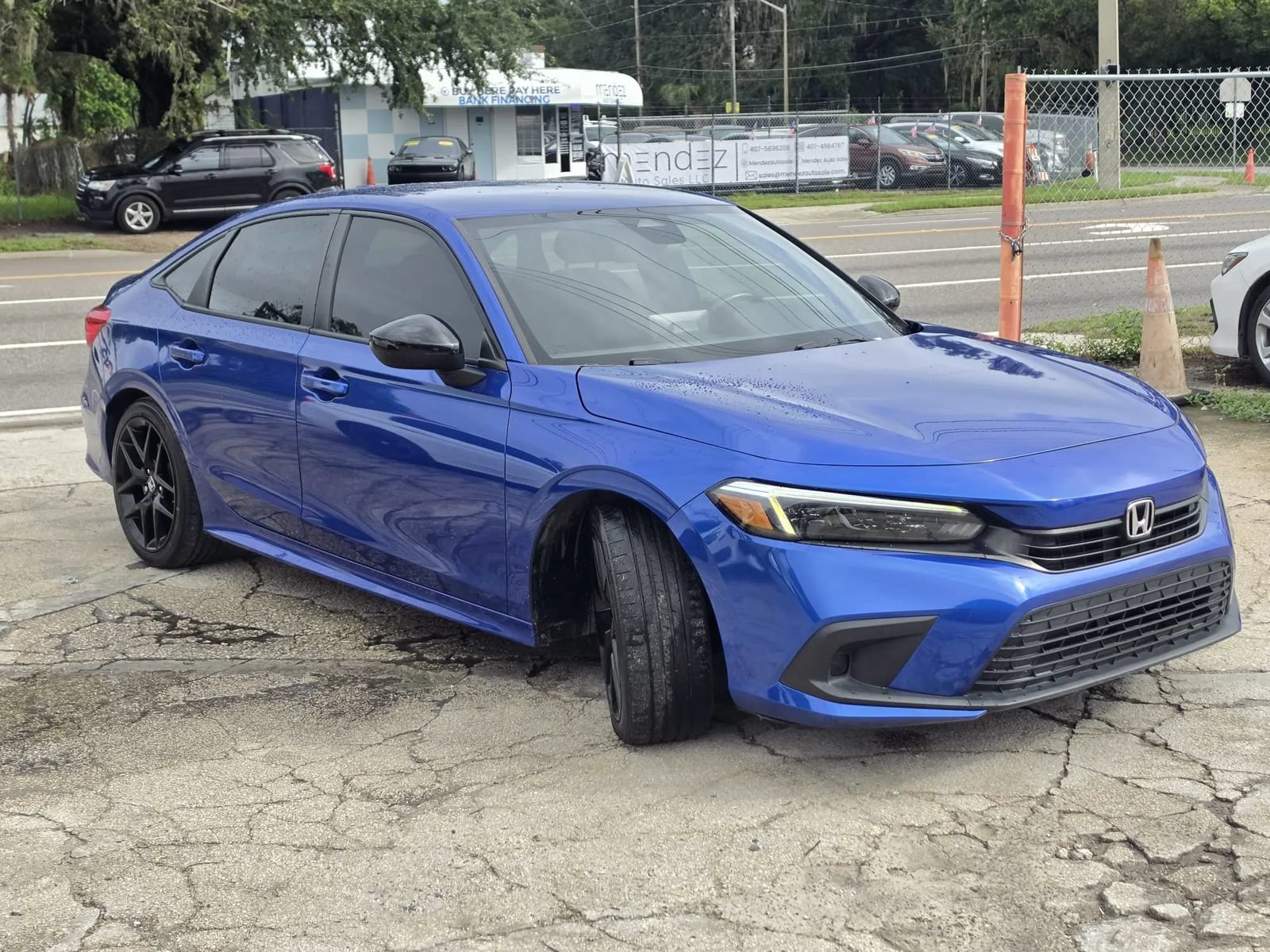 Used 2023 Honda Civic Sport image 4