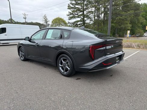 Used 2025 Kia K4 FWD image 6