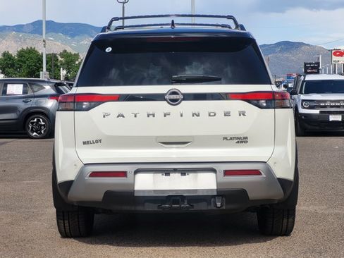 Certified 2024 Nissan Pathfinder Platinum AWD/4WD image 5