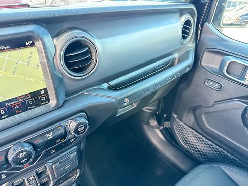 Used 2021 Jeep Wrangler Unlimited Sport S image 24