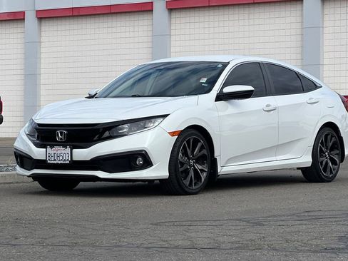 Used 2019 Honda Civic Sport image 10
