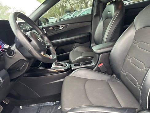 Used 2021 Kia Forte GT-Line image 10