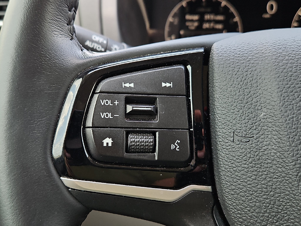 Used 2025 Honda Odyssey EX-L image 29