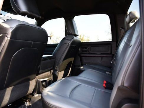 Used 2021 RAM 2500 Tradesman w/ Chrome Appearance Group image 21