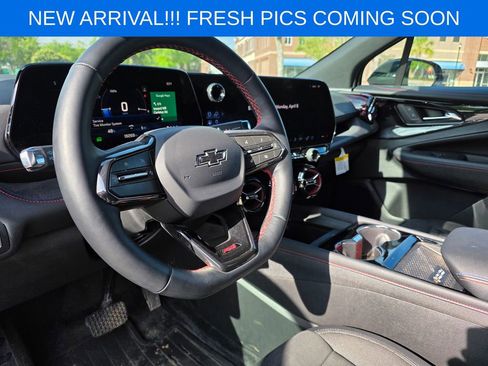 Certified 2025 Chevrolet Blazer EV RS image 8