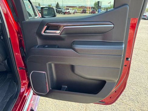 Used 2023 GMC Sierra 1500 SLT w/ SLT Premium Package AWD/4WD image 33