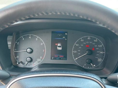 Certified 2025 Toyota Corolla SE FWD image 22