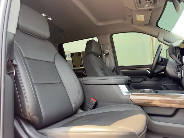 Used 2025 Chevrolet Silverado 2500 LT w/ Trail Boss Package AWD/4WD image 23
