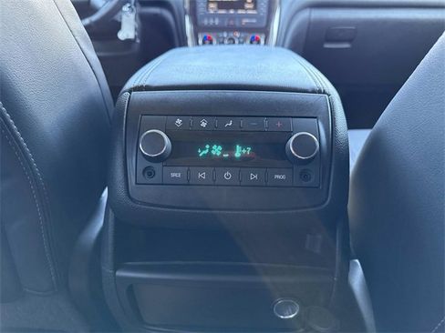 Used 2016 Buick Enclave Leather image 19