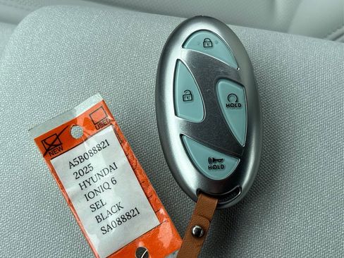 New 2025 Hyundai Ioniq 6 SEL image 25