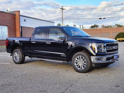 New 2025 Ford F150 Lariat w/ Equipment Group 502A High image 7