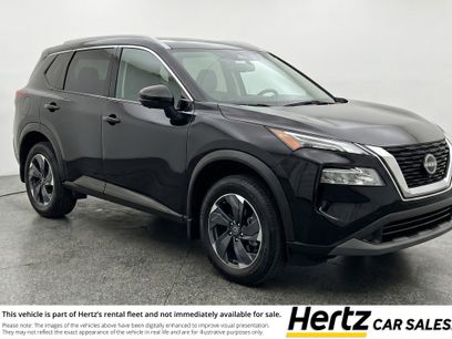 Used 2025 Nissan Rogue SV
