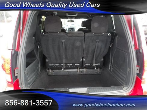 Used 2014 Dodge Grand Caravan SE image 23