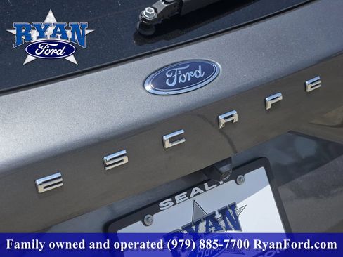 Certified 2025 Ford Escape ST-Line FWD image 8