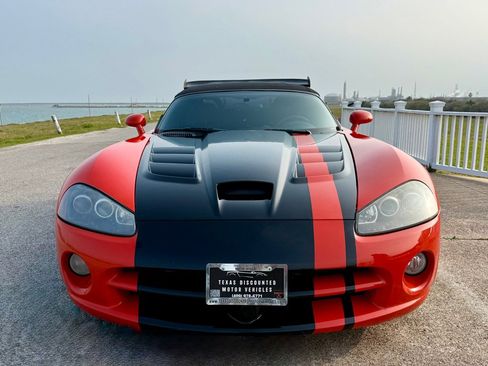Used 2008 Dodge Viper SRT-10 w/ Protection Group image 2