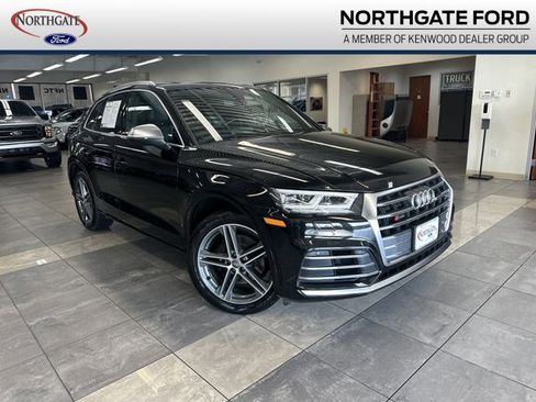 Used 2019 Audi SQ5 Premium Plus w/ Premium Plus Package AWD/4WD image 1