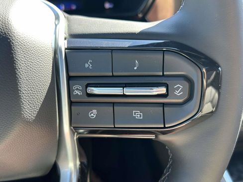 New 2026 Chevrolet Colorado ZR2 w/ Technology Package AWD/4WD image 20
