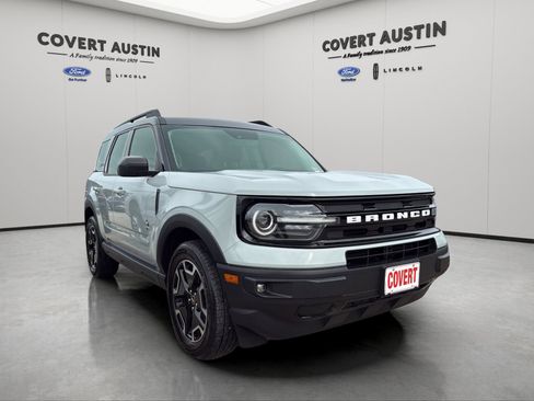 Used 2021 Ford Bronco Sport Outer Banks AWD/4WD image 7