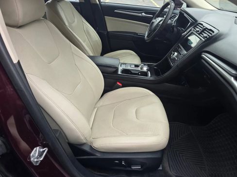 Used 2018 Ford Fusion Energi Titanium image 24