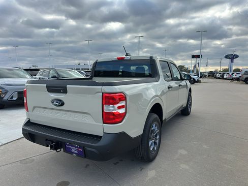 New 2025 Ford Maverick XLT w/ XLT Luxury Package image 6