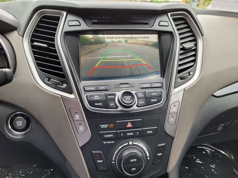 Used 2013 Hyundai Santa Fe Sport w/ Technology Pkg image 10