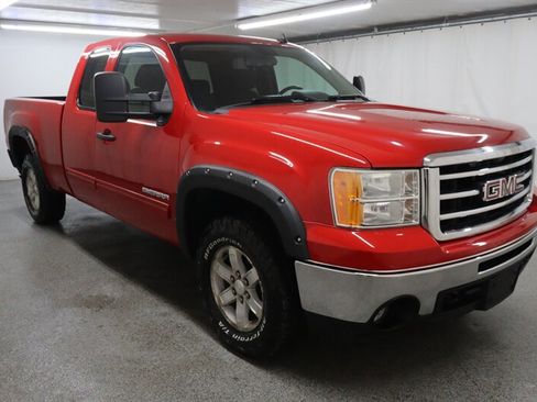 Used 2013 GMC Sierra 1500 SLE w/ Power Tech Package AWD/4WD image 1