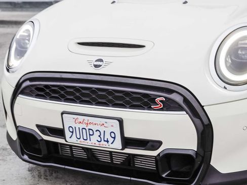 Used 2023 MINI Cooper S FWD image 6