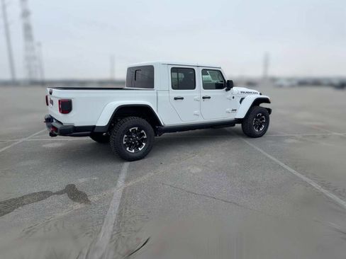 New 2026 Jeep Gladiator Rubicon image 13