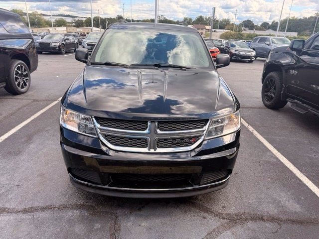 Used 2017 Dodge Journey SE FWD image 4