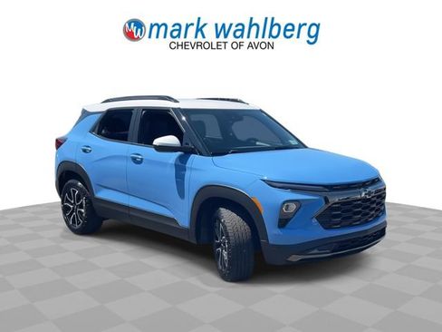 Certified 2024 Chevrolet TrailBlazer ACTIV w/ Driver Confidence Package AWD/4WD image 2