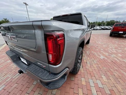 Used 2025 GMC Sierra 1500 AT4 w/ AT4 Preferred Package AWD/4WD image 34