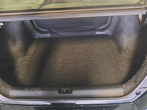 Used 2018 Honda Civic LX image 11