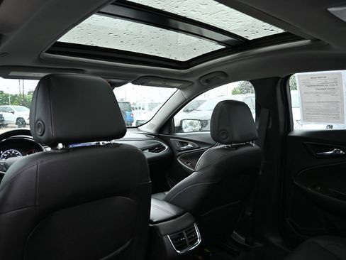 Used 2024 Chevrolet Malibu LT FWD image 28