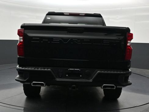 Used 2025 Chevrolet Silverado 1500 Custom Trail Boss AWD/4WD image 4