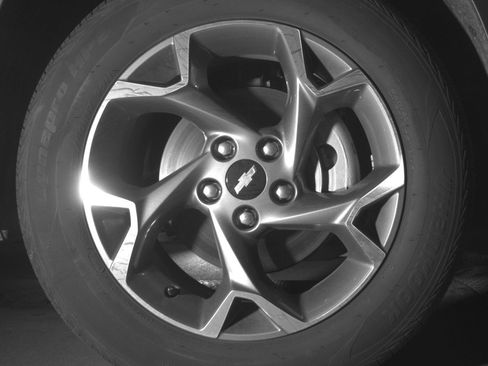Used 2025 Chevrolet Trax LT FWD image 13