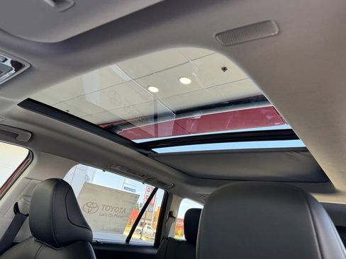 New 2026 Toyota Grand Highlander AWD Hybrid image 20