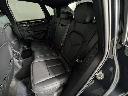 New 2026 Porsche Macan AWD/4WD image 24