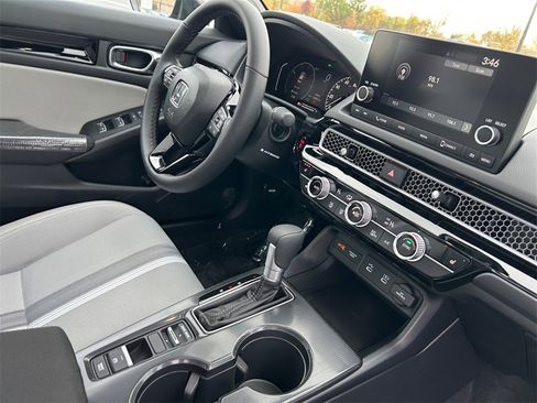 New 2026 Honda Civic Sport image 19