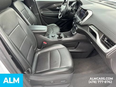 Used 2024 GMC Terrain SLT FWD image 15