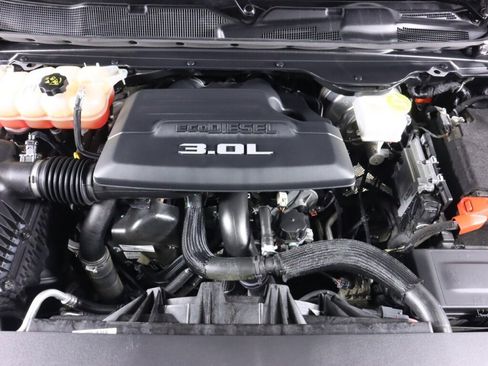 Used 2020 RAM 1500 Laramie image 46