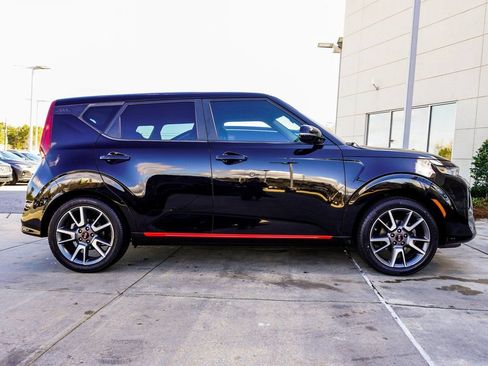 Used 2021 Kia Soul GT-Line FWD image 6
