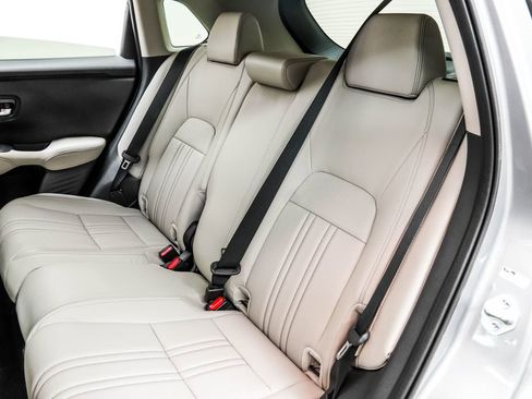 Used 2025 Honda HR-V EX-L image 17