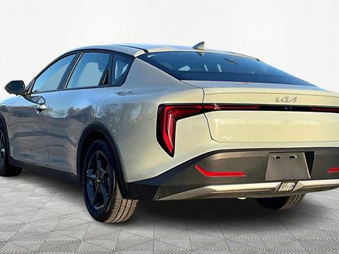 Used 2025 Kia K4 LXS image 13