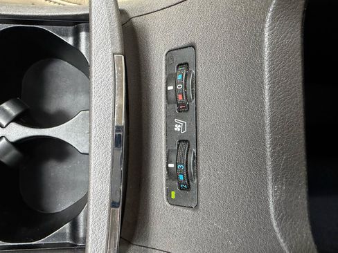 Used 2011 Lexus ES 350 FWD image 22