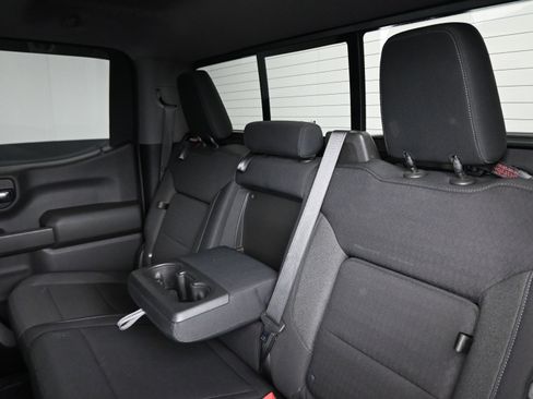 Used 2019 Chevrolet Silverado 1500 LT w/ All-Star Edition image 17