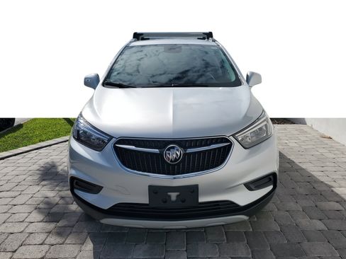 Used 2022 Buick Encore Preferred w/ Safety Package image 2